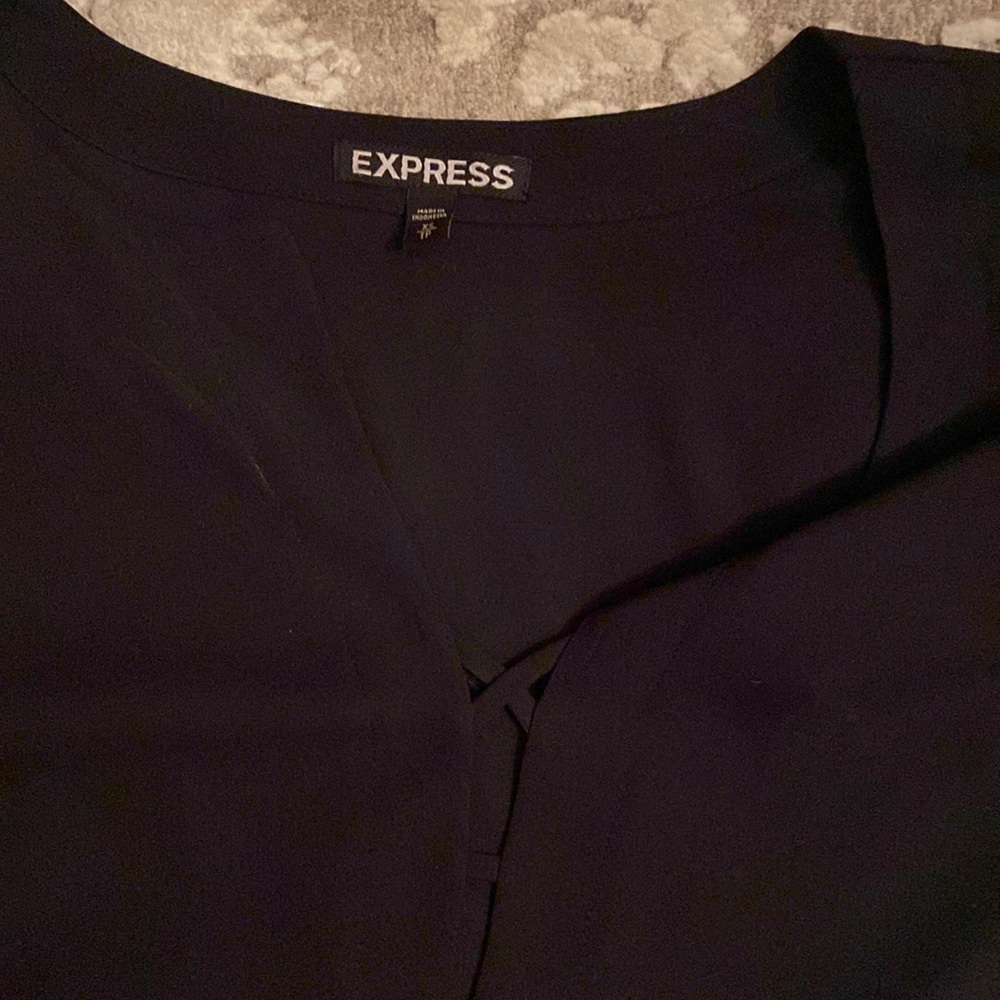 Express top - Picture 2 of 2